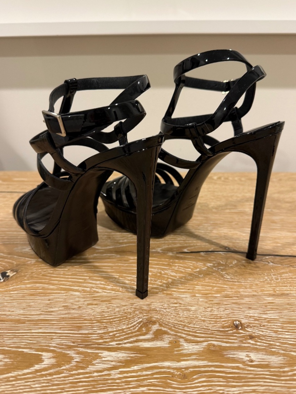 Saint Laurent Platform Black Patent Size 38 - Picture 8 of 13